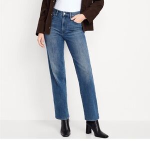 Old Navy - High Rise Wow Straight Jeans - Size 22 - Medium Wash VGUC